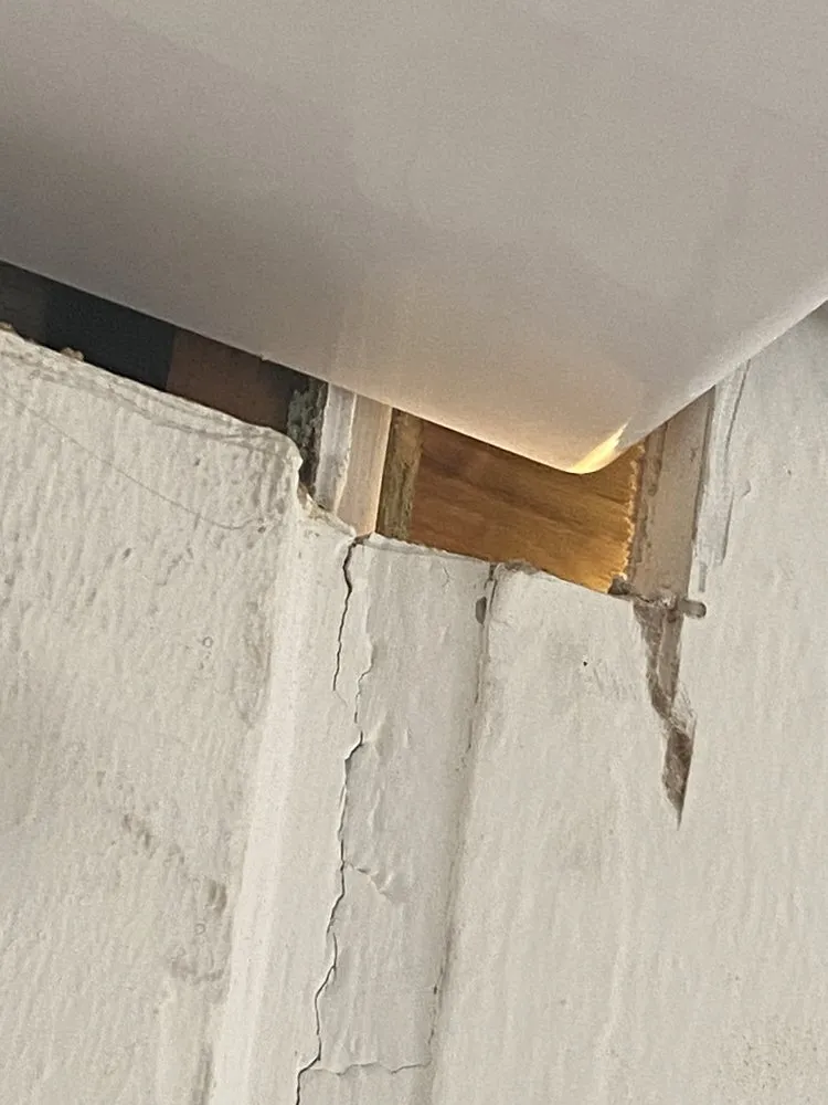 Slide of Mechanical Management & Design Solutions