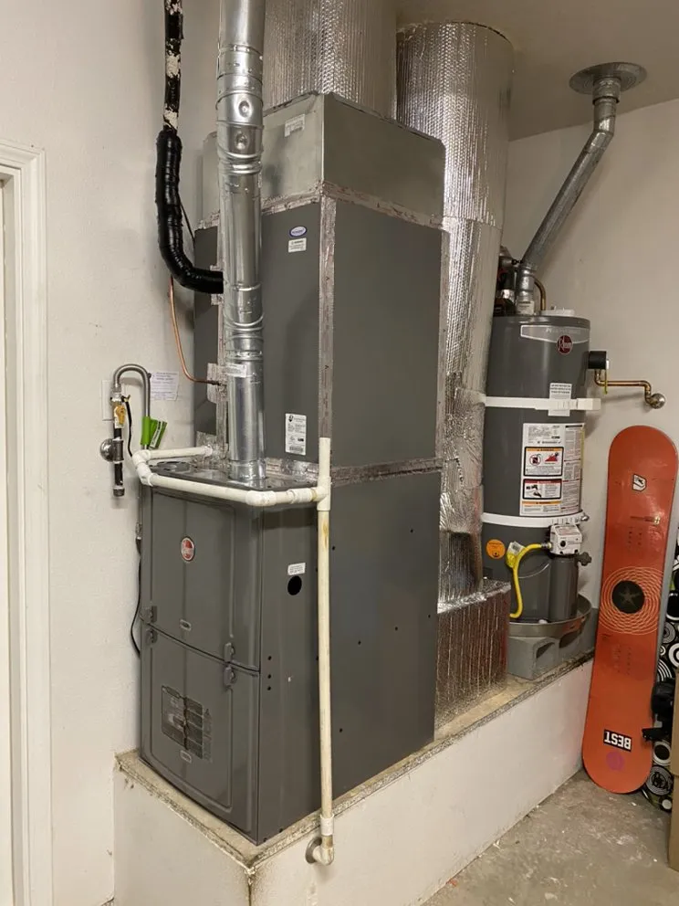 Slide of Mel's Heat & Air