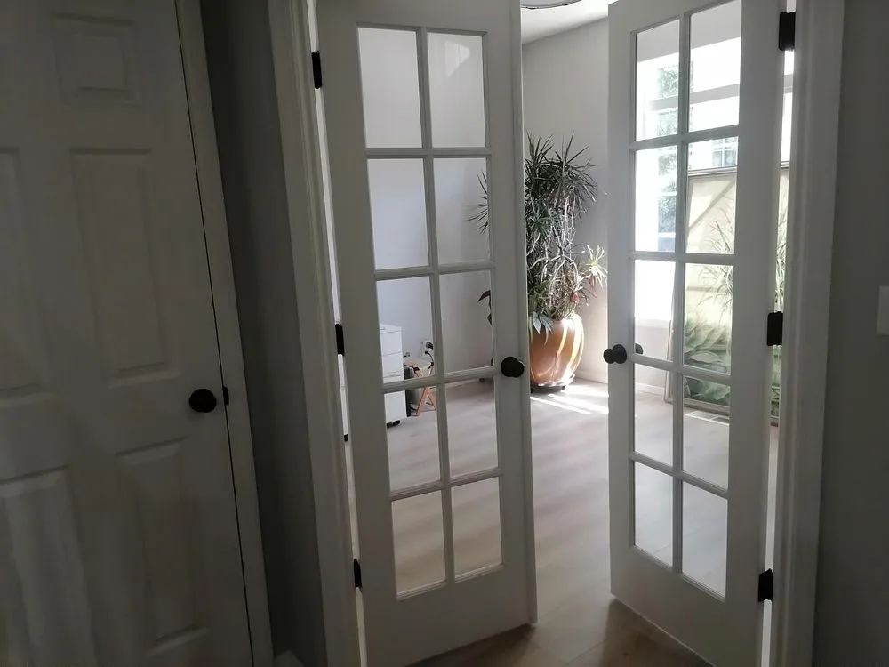 Slide of Men In Plaid Handyman