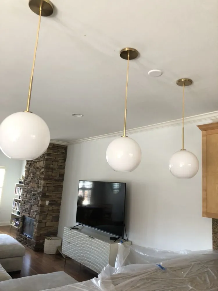 Slide of Mendez Electrical Maintenance