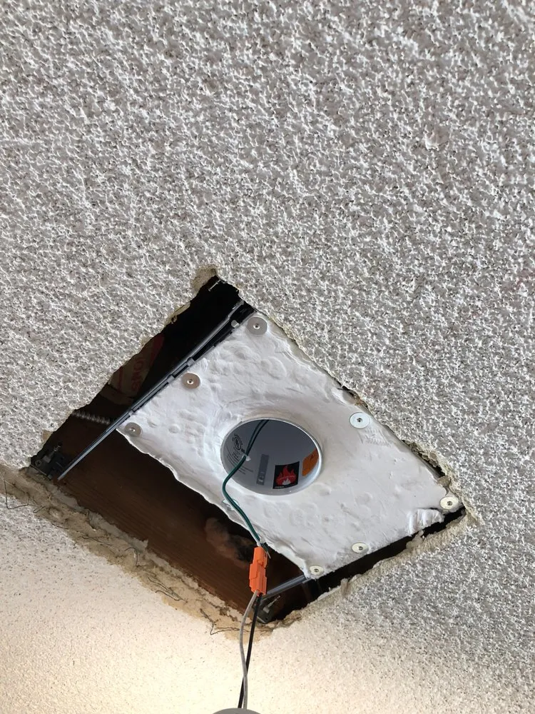 Slide of Mendez Electrical Maintenance