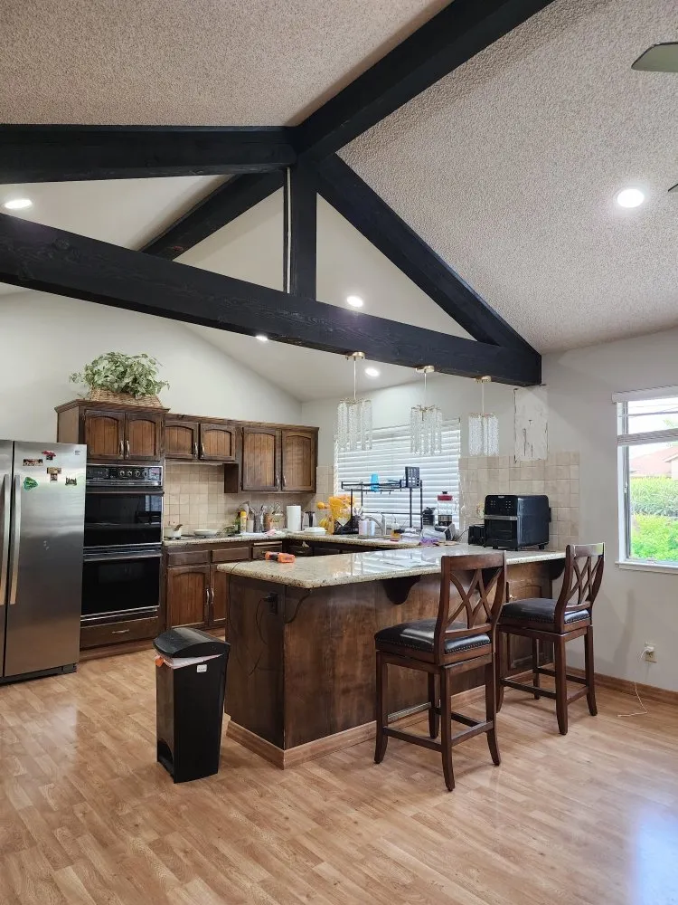 Slide of Menjivar Electric