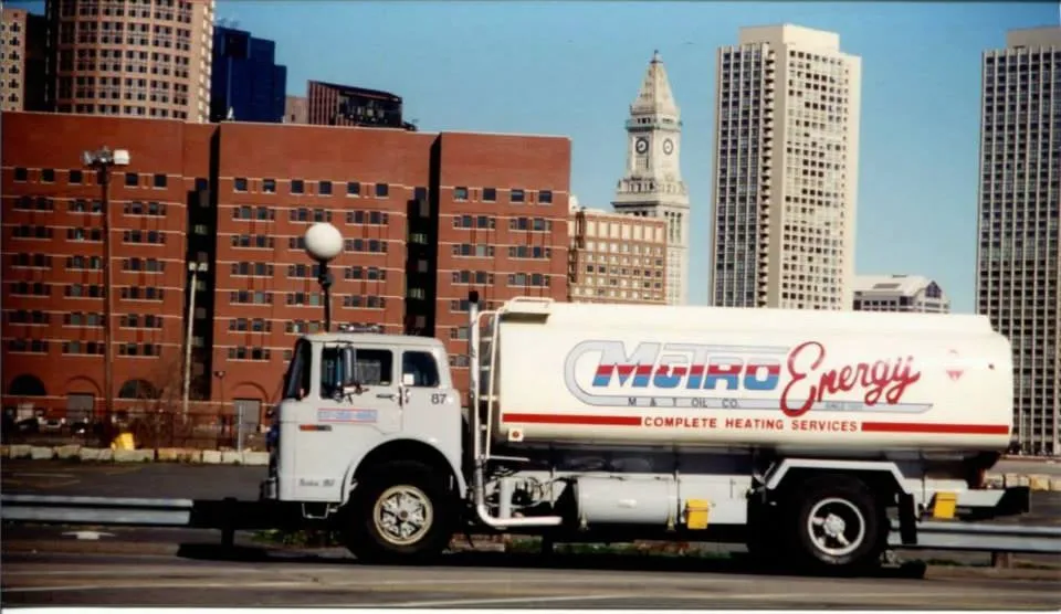 Slide of Metro Energy - M & T Oil