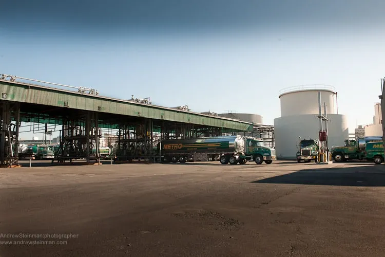 Slide of Metro Fuel Oil