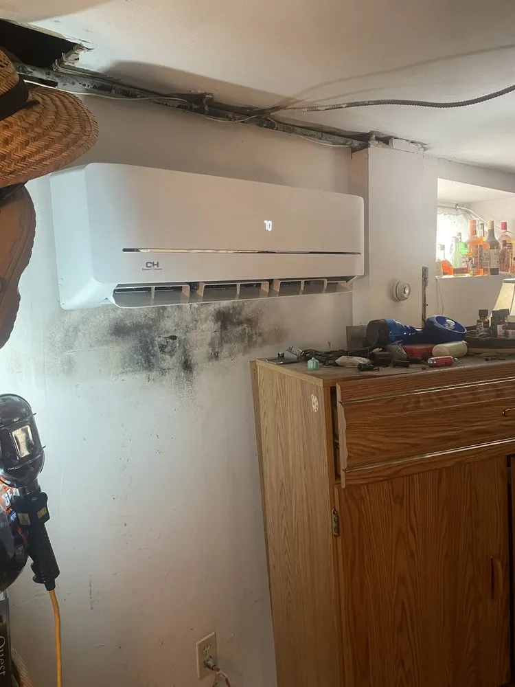 Slide of Metro HVAC Solutions