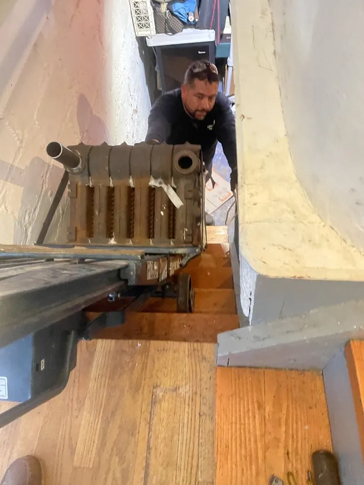 Slide of Metro HVAC Solutions