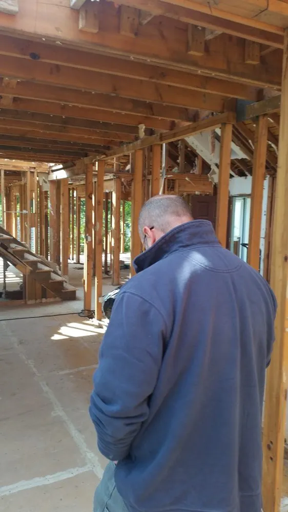 Slide of Metro Mechanical Services