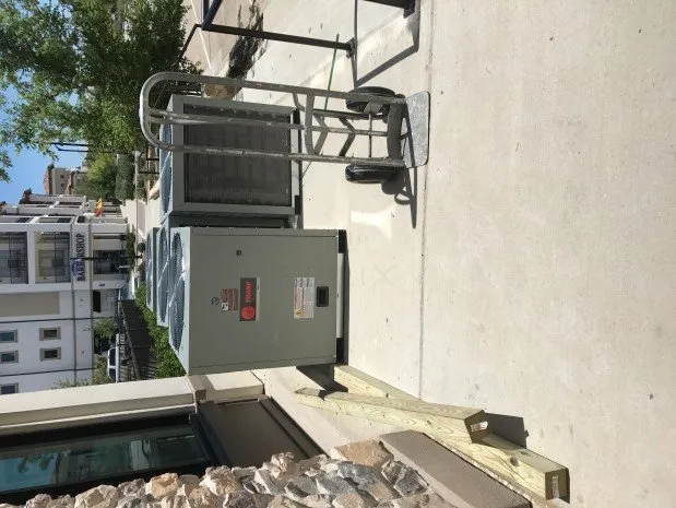 Slide of Metro Service