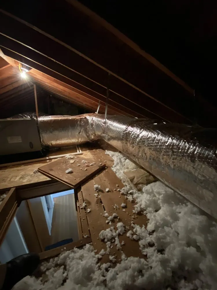 Slide of Metro Services HVAC