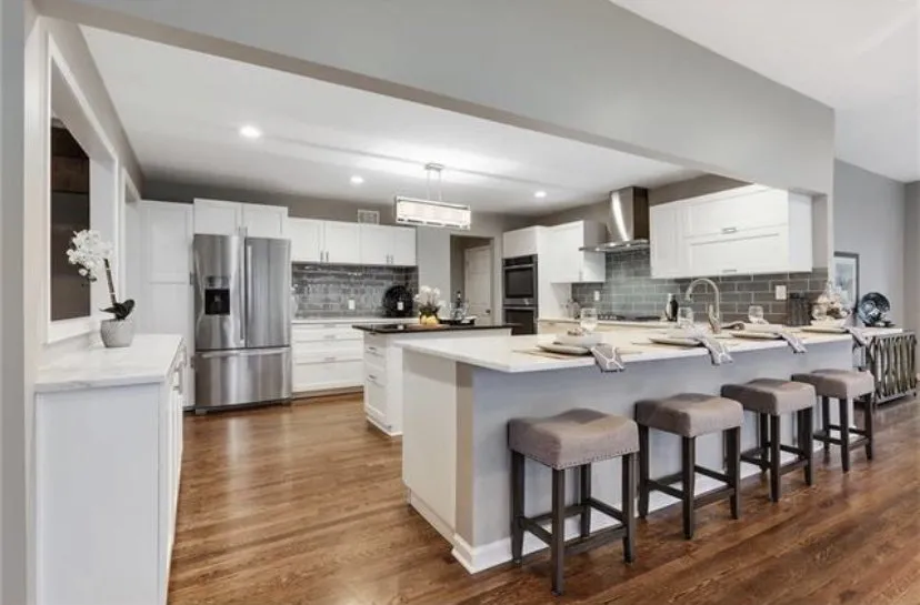 Slide of Metro services kc