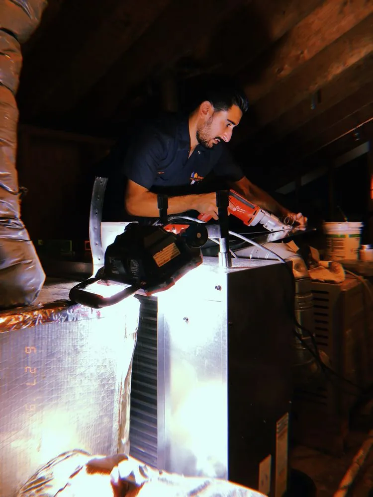 Slide of Metropolitan Heating and Air Conditioning