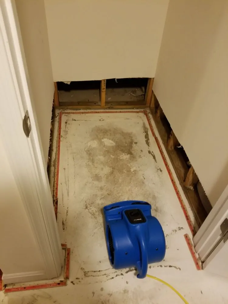 Slide of Metropolitan Site & Safety Equipment