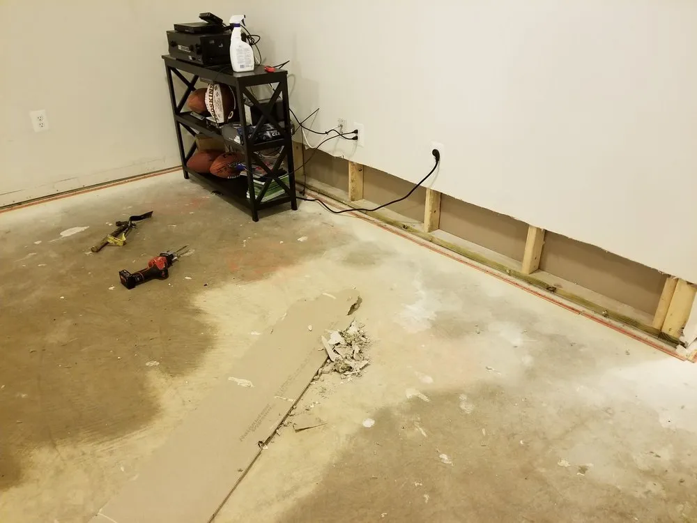 Slide of Metropolitan Site & Safety Equipment