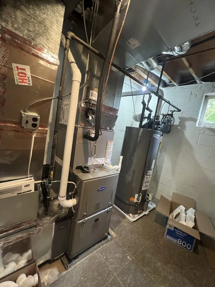 Slide of M&G Air Conditioning