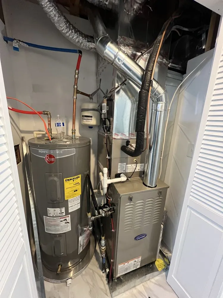 Slide of M&G Air Conditioning