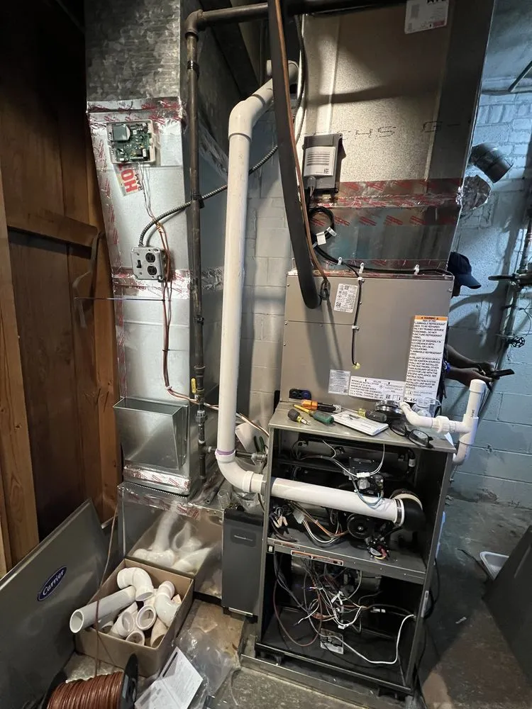 Slide of M&G Air Conditioning