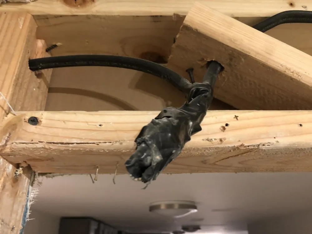 Slide of MG Contracing & Development