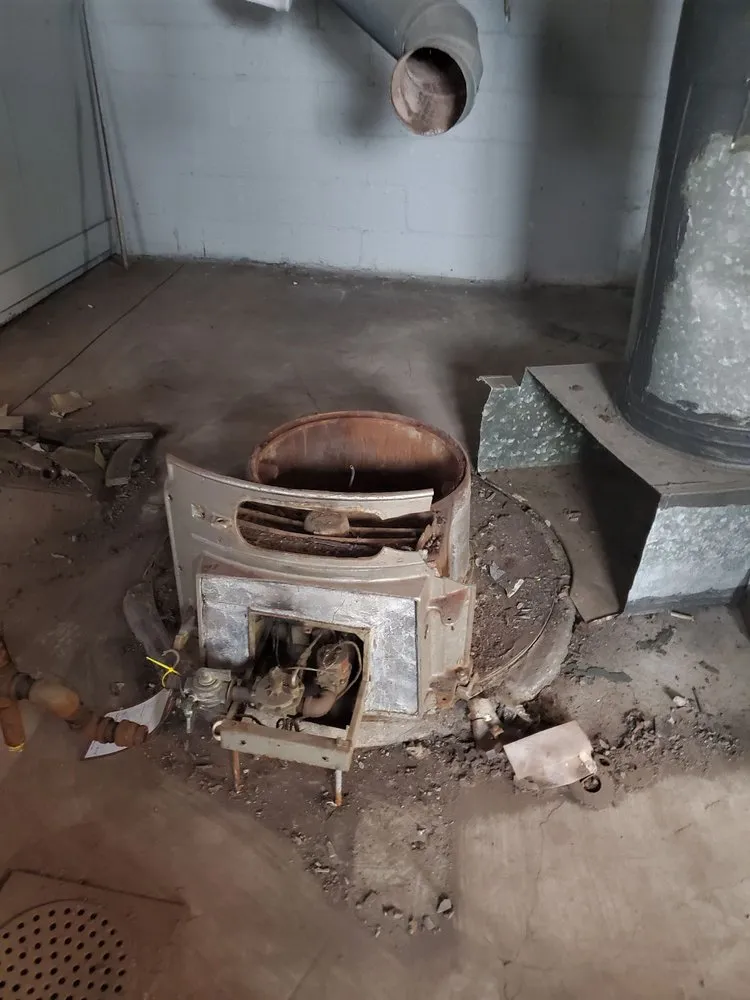 Slide of MG Services