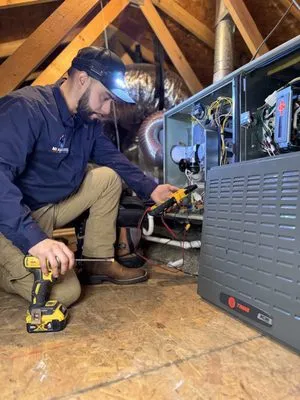 Mi Amigo HVAC Heating & Air Conditioning Logo