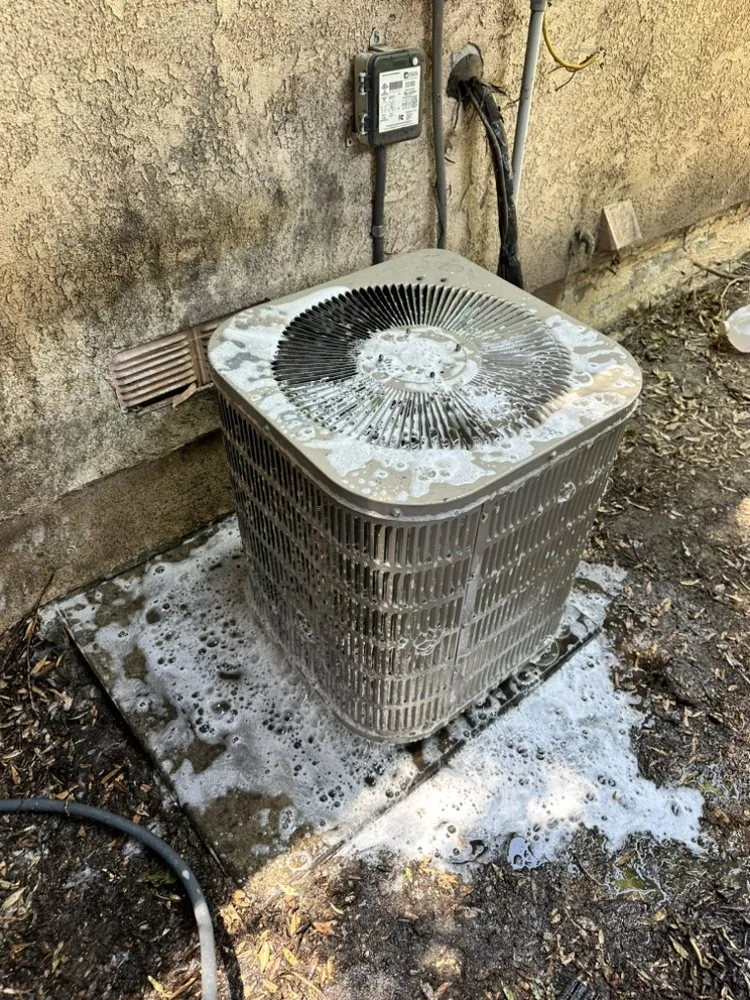 Slide of Mi Clima Air Conditioning and Heating