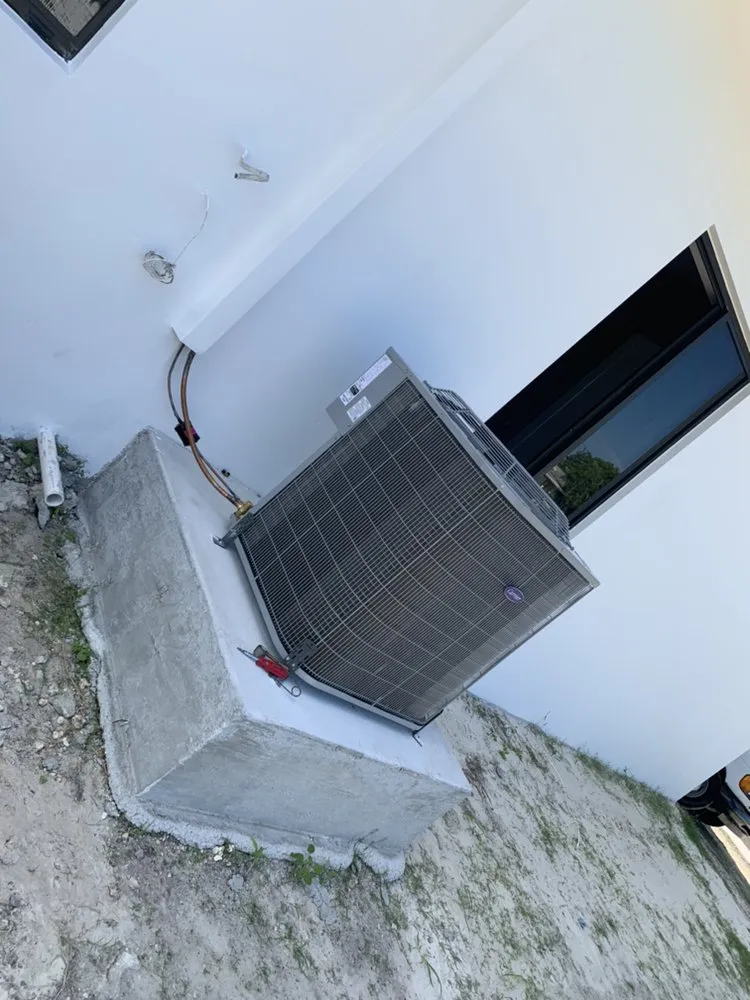 Slide of Miami Air Conexion