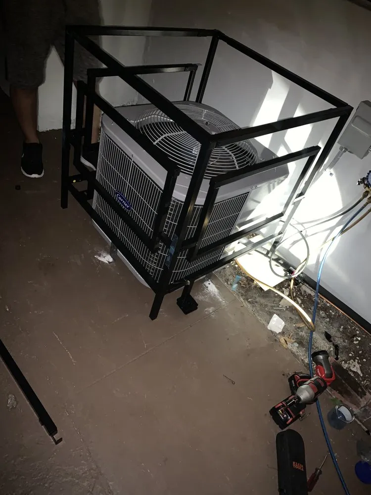 Slide of Miami Air Conexion