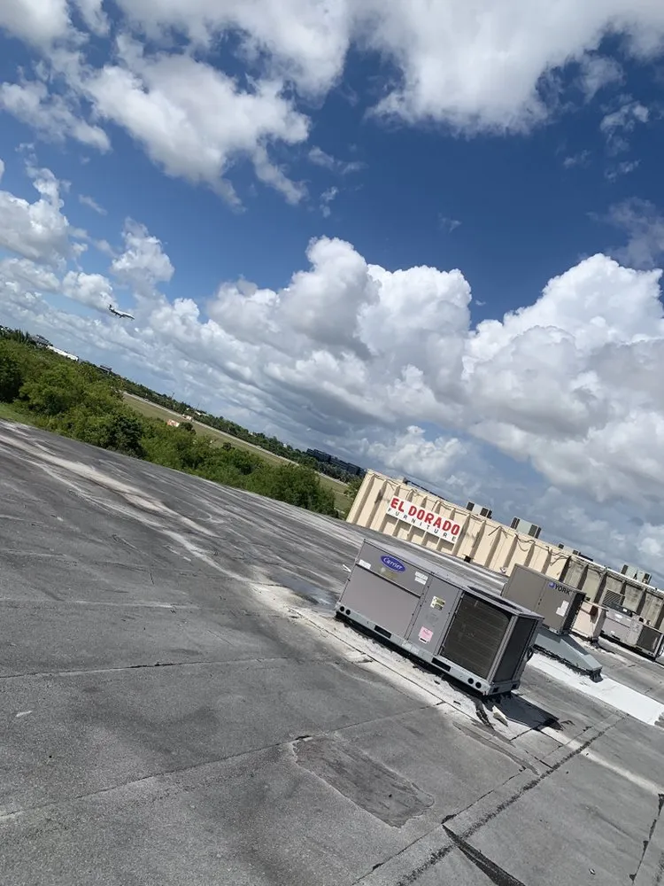 Slide of Miami Air Conexion