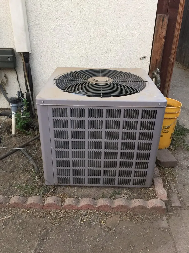 Slide of Mid Valley Air