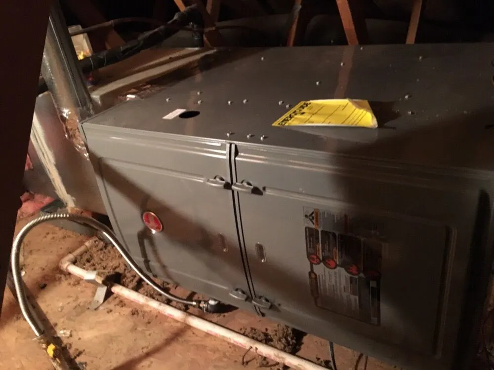 Slide of Mid Valley Air