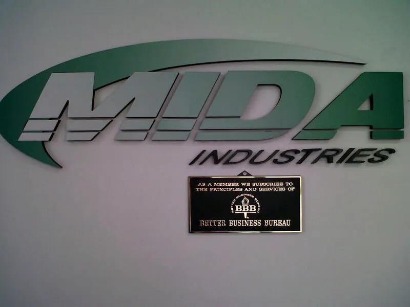 Slide of Mida Industries