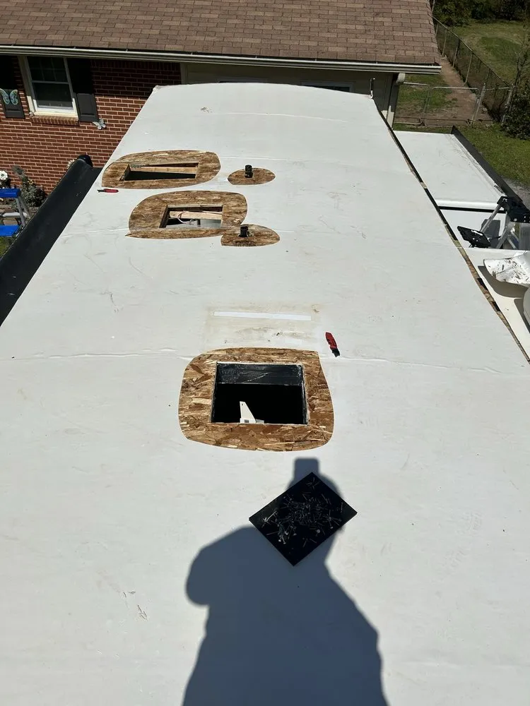 Slide of Middle Georgia RV Repair