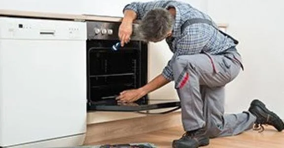 Slide of Midwest Appliance Repair