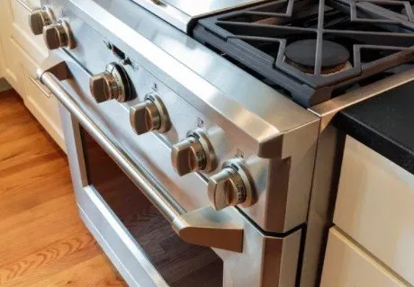 Slide of Midwest Appliance Repair