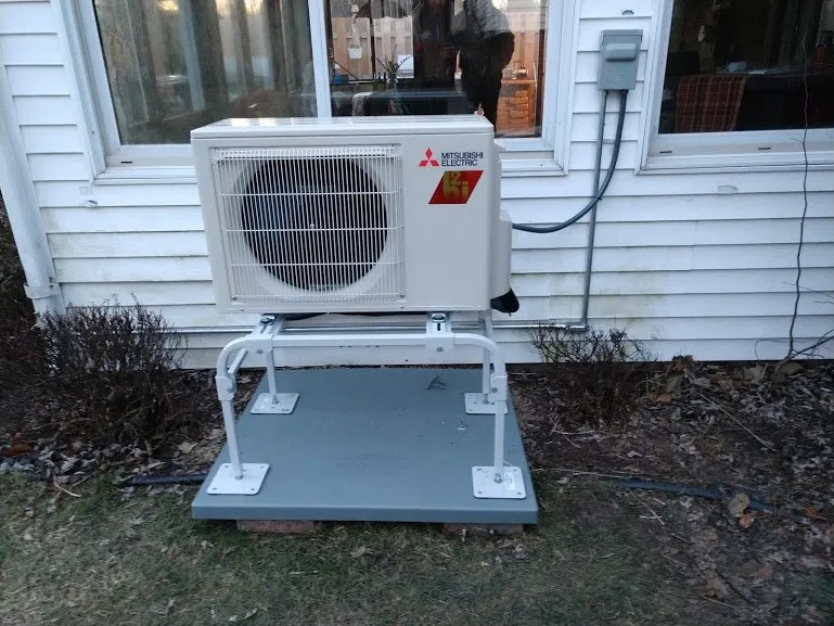 Slide of Midwest Comfort Heating & Cooling