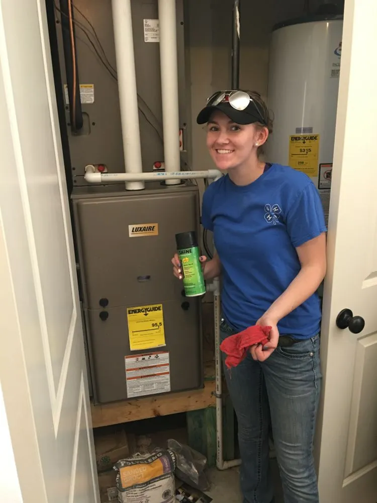 Slide of Midwest Energy Team