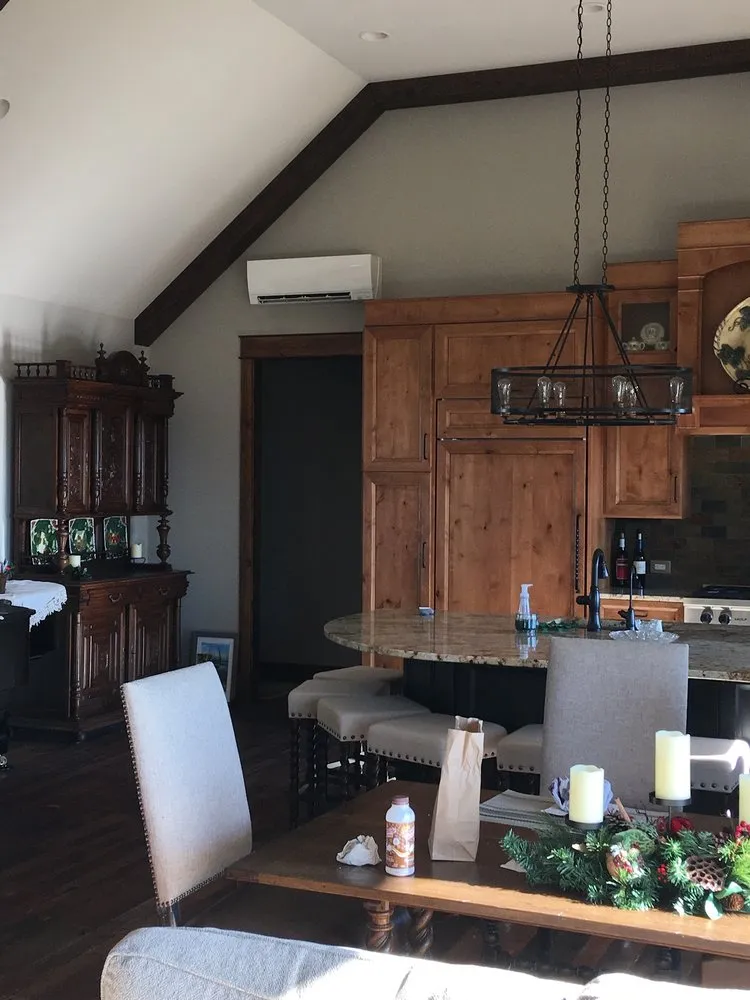 Slide of Midwest Energy Team