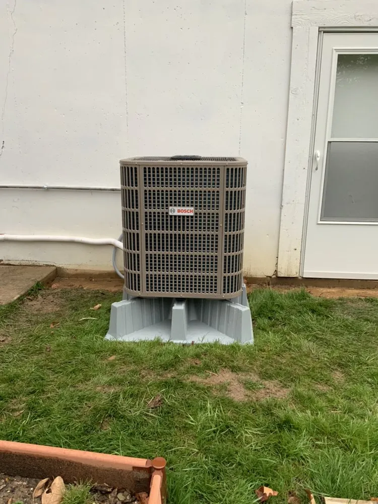 Slide of Midwest Energy Team