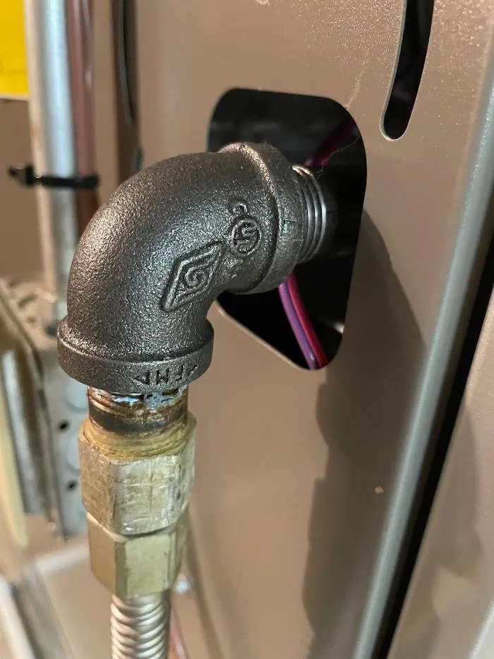 Slide of Midwest Heating Cooling & Plumbing