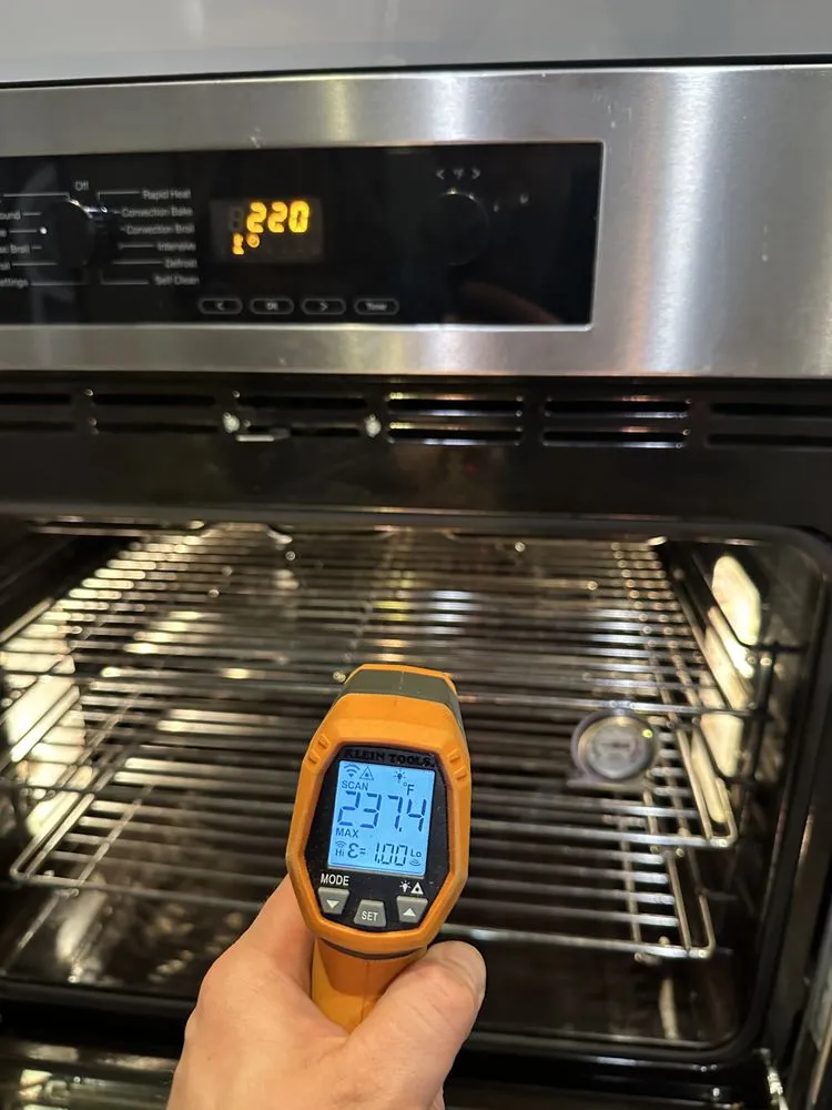 Slide of Miele USA Support