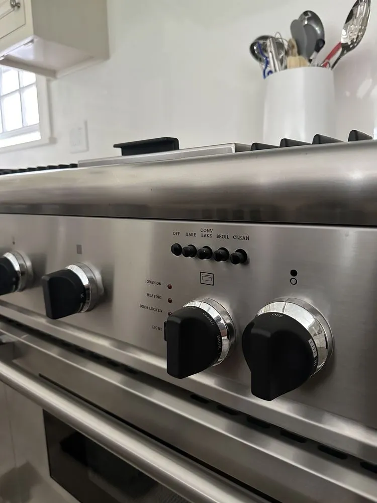 Slide of Miele USA Support