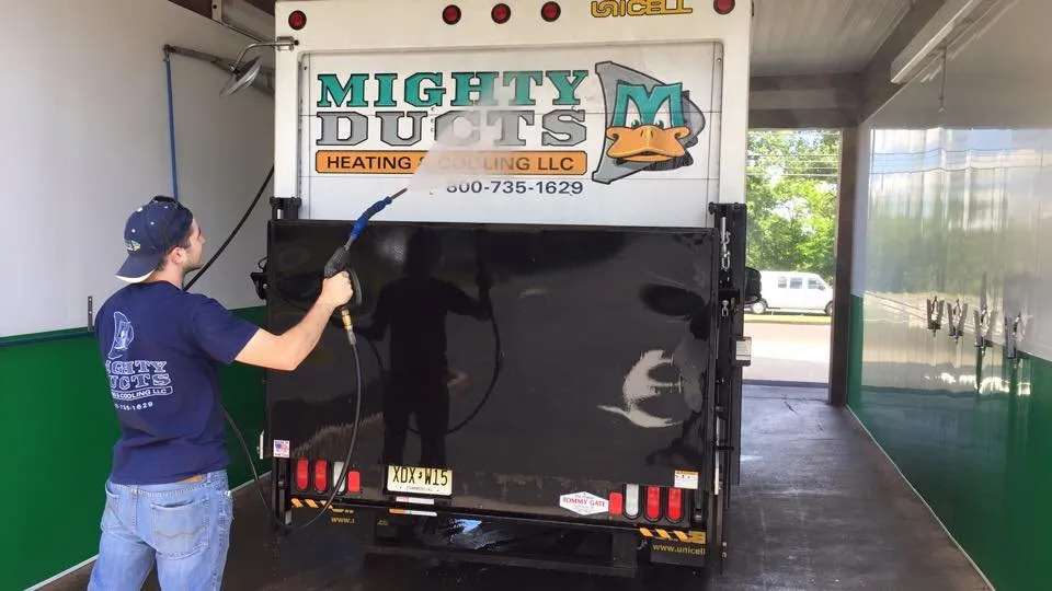 Slide of Mighty Ducts Heating & Cooling
