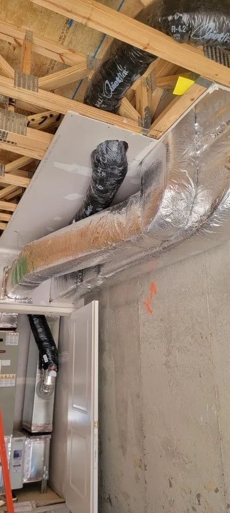 Slide of Mighty Luxe Duct