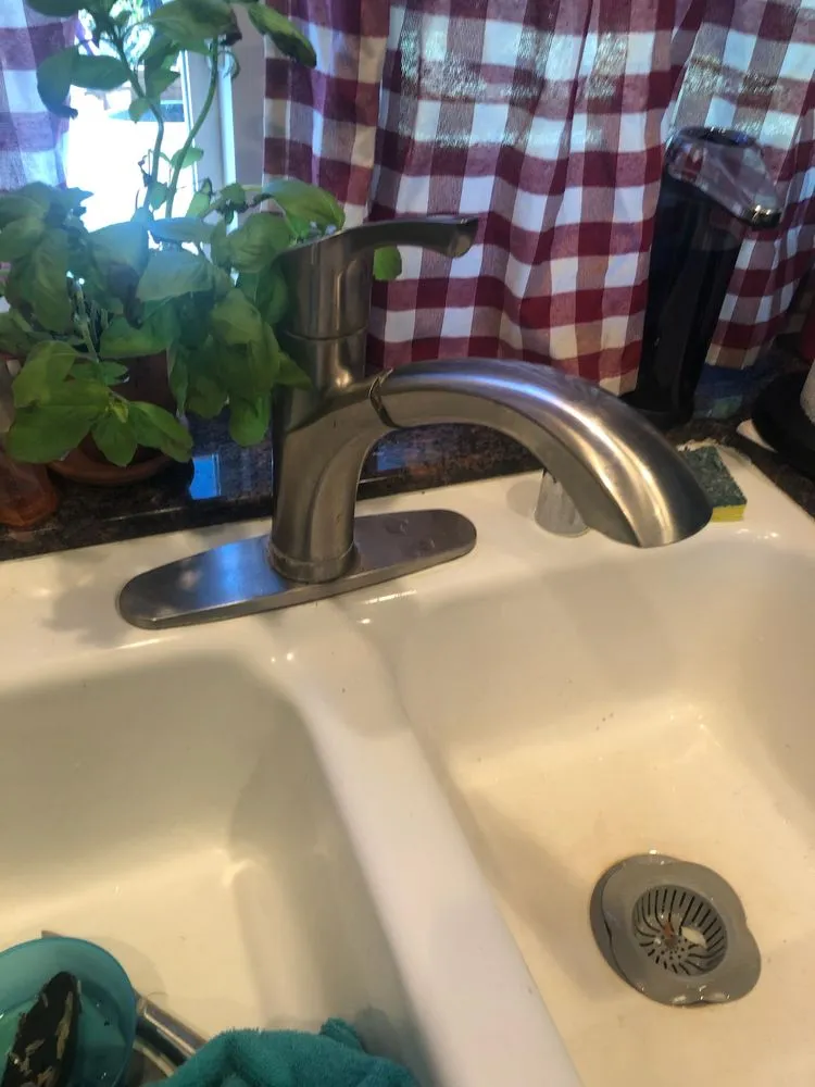 Slide of Mike Diamond Services