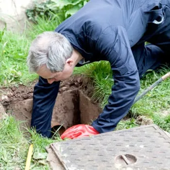 Slide of Mike Diamond Services