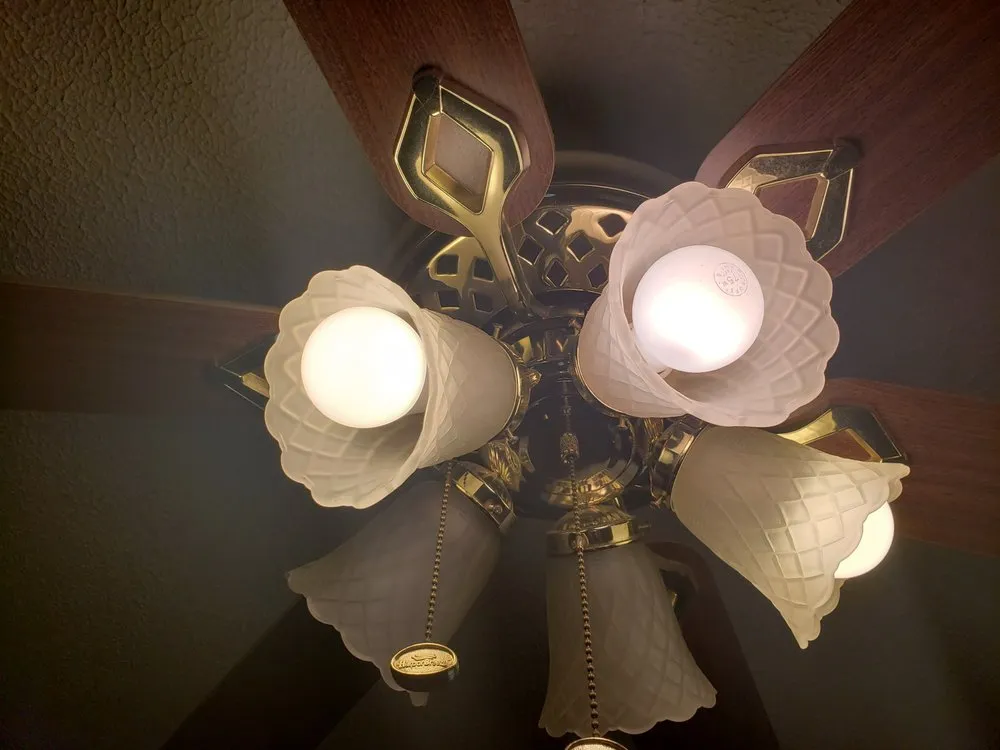 Slide of Mike's Maintenance & Mechanical Services