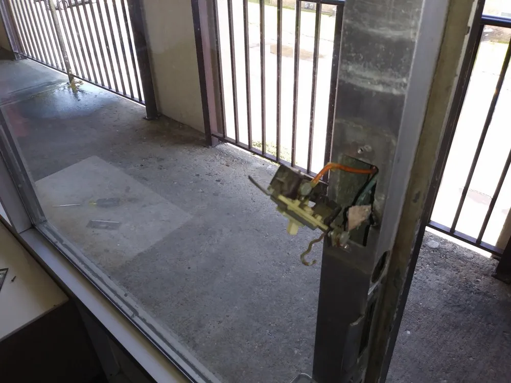 Slide of Mike's Maintenance & Mechanical Services