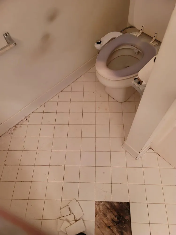 Slide of Mike's Maintenance & Mechanical Services