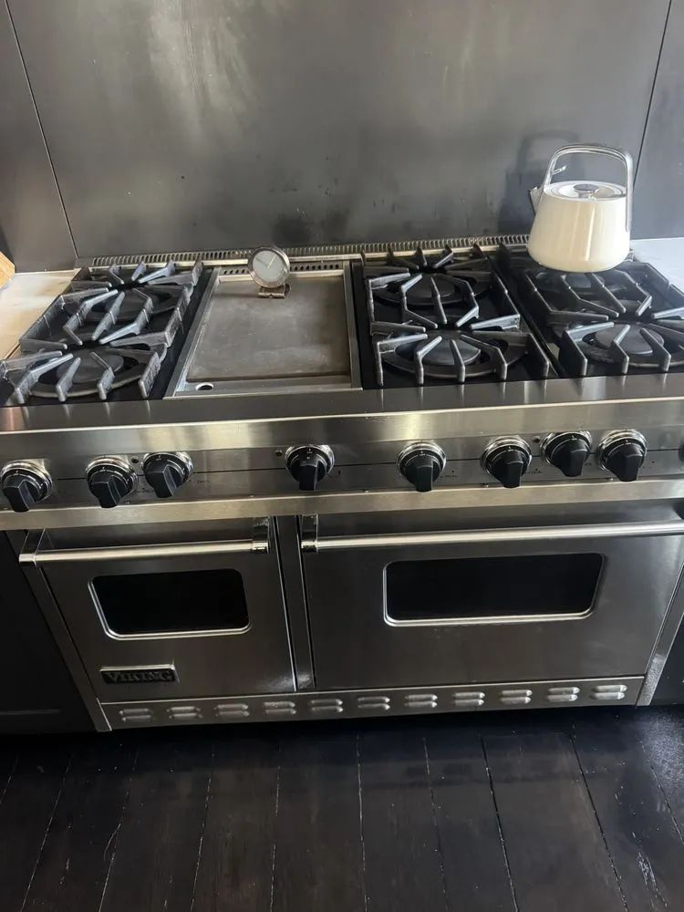 Slide of Mikestav Services