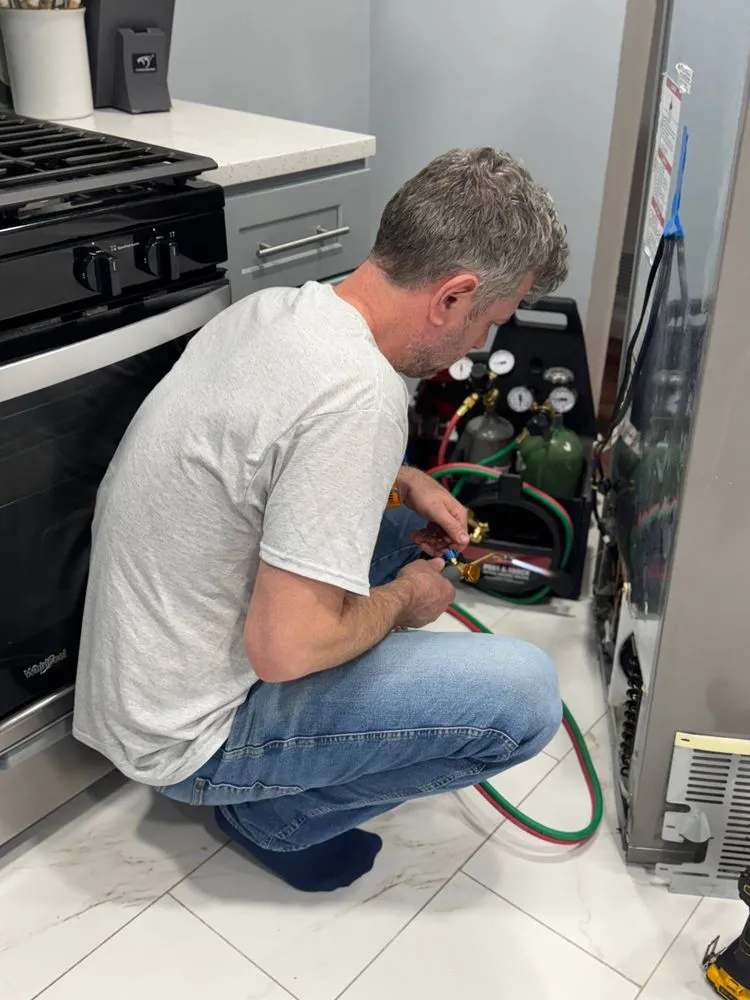 Slide of Mikestav Services