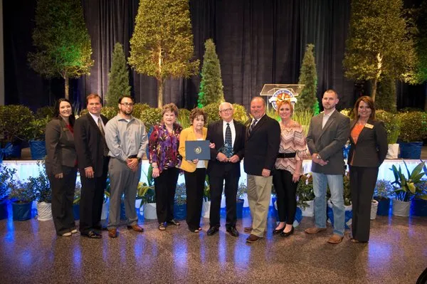 Miles Service Corporation Logo